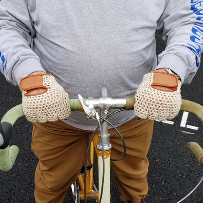 Cow Gloves, Lightly padded
