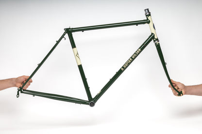 Frame - A. Homer Hilsen 2025