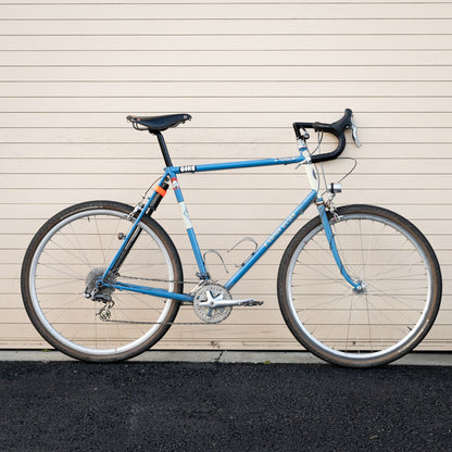 Frame - A. Homer Hilsen 2025